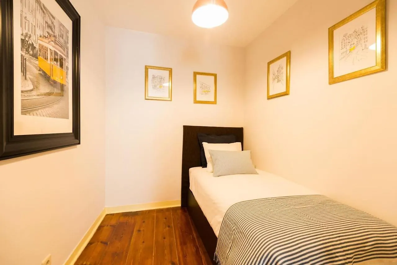 Ola Lisbon - Rato III Apartment