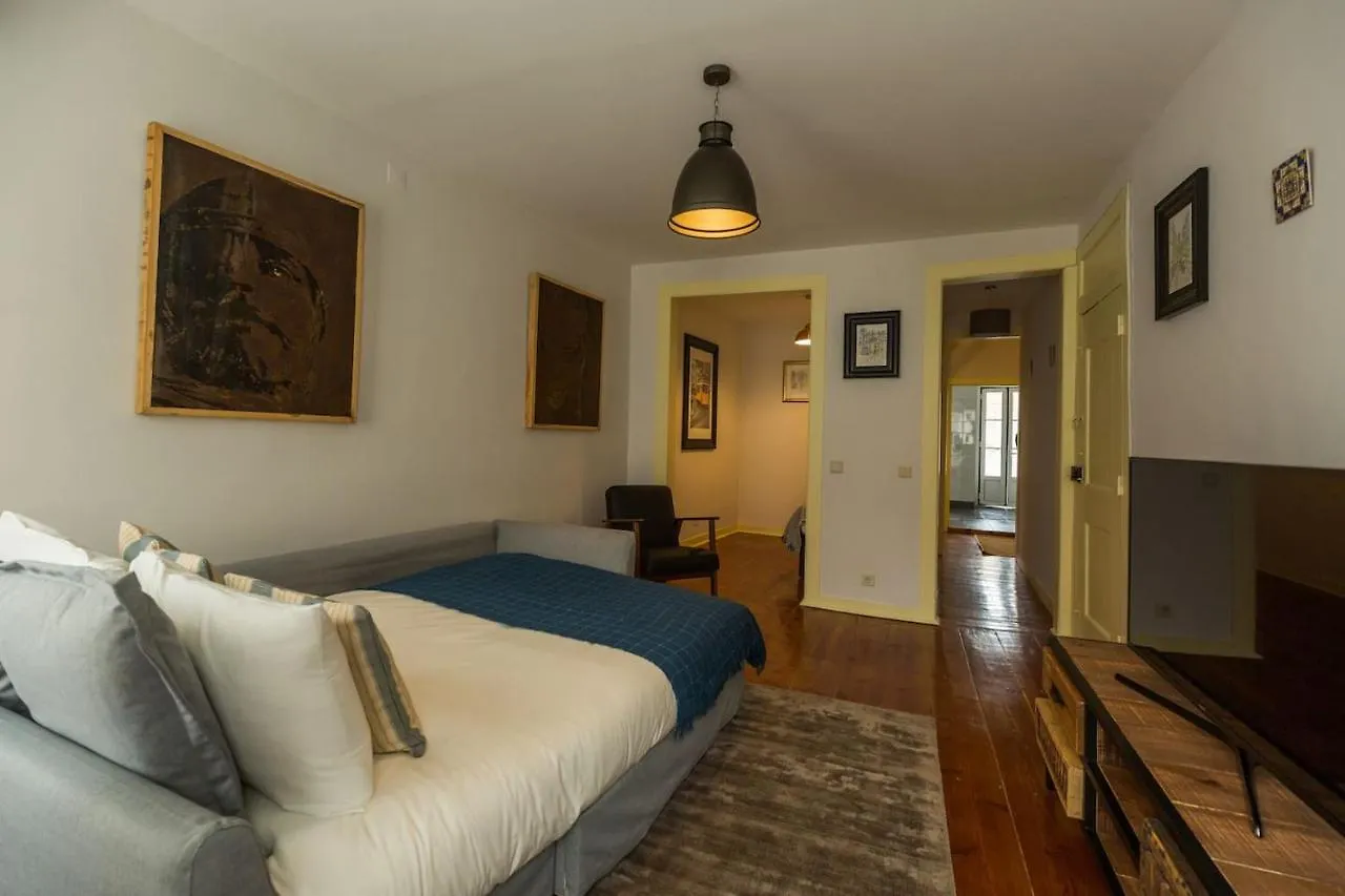 Ola Lisbon - Rato III Apartment